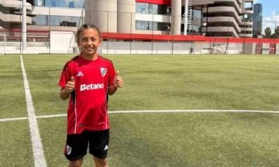 Una futbolista concordiense de 12 años firmó contrato y se sumó a las inferiores de River