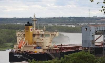 Entre Ríos lidera el transporte fluvial de granos: concentra nueve de cada diez toneladas del país