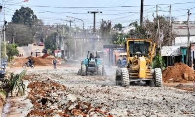 Se realizan los trabajos de consolidación de suelo previo a la pavimentación de calle J.J. Valle