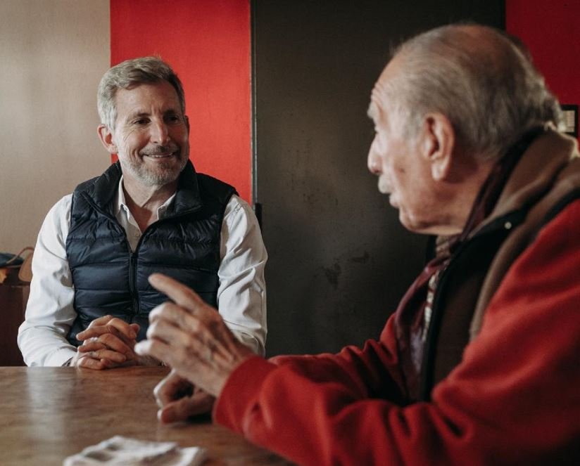 Frigerio visitó a Víctor Velázquez, uno de los grandes maestros de la música popular argentina