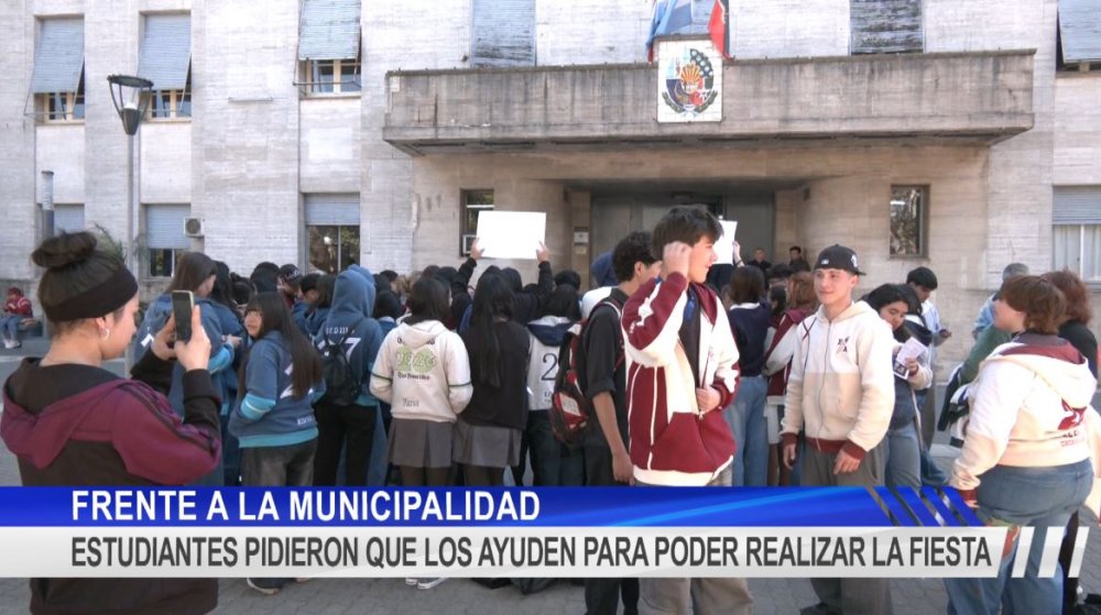 Estudiantes pidieron que los ayuden para poder realizar la fiesta