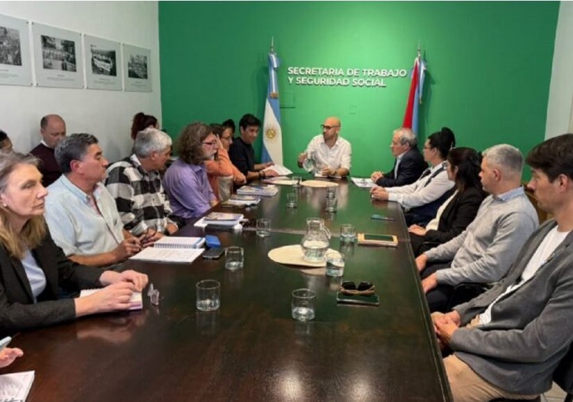 Agmer rechazó la oferta salarial del gobierno y la paritaria pasó a cuarto intermedio