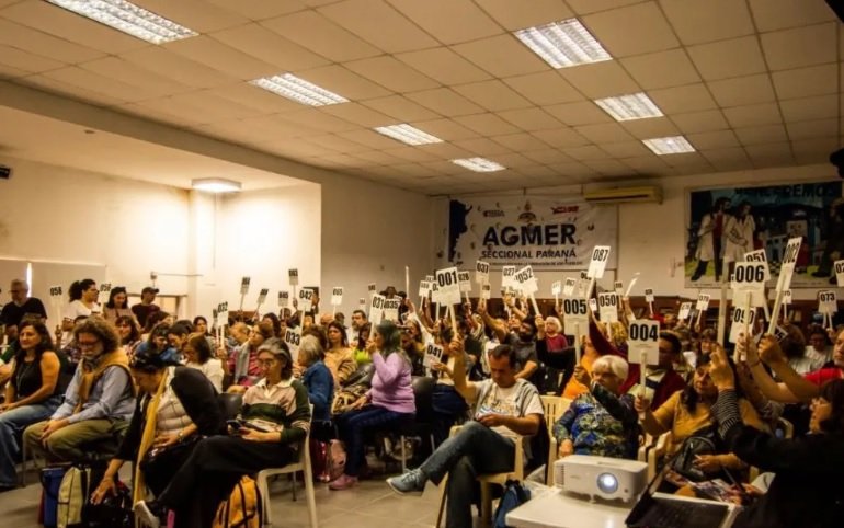 Paritaria docente: El Congreso de Agmer rechazó la oferta salarial del Gobierno