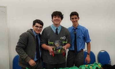 Estudiantes de escuela técnica presentaron un proyecto de robótica con inteligencia artificial