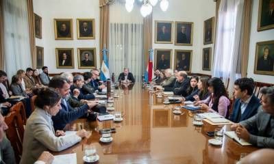 El gobierno provincial convoca al primer concurso público abierto para el Poder Ejecutivo