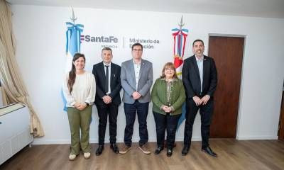 Uader capacitará a más de 3 mil docentes santafesinos en Educación Tecnológica