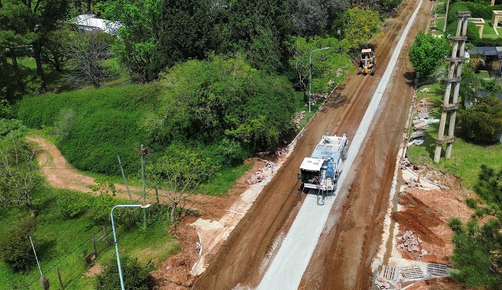 Avanzan las obras de pavimentación de diferentes calles de la ciudad