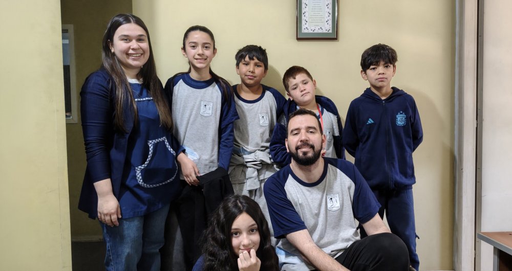 Una escuela de Concordia tendrá un Mundialito con el apoyo de Marcos Senesi.