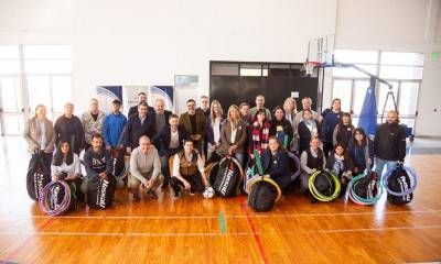 El Gobierno de Entre Ríos entregó kits deportivos a 24 escuelas de Concordia