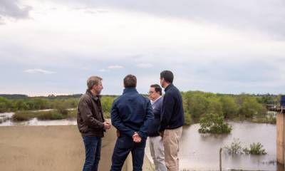 Frigerio recorrió las zonas afectadas por la creciente en Concordia y encabezó una reunión del Comité de Emergencia