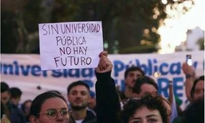 Paran hoy los docentes y no docentes universitarios entrerrianos
